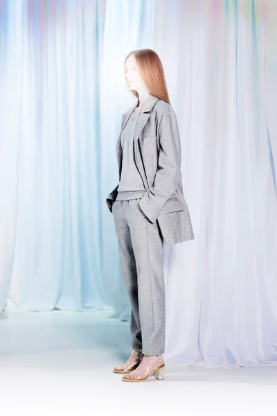 Look 3